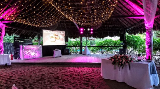 2017-08-05 Mr &amp; Mrs Besses at Punta Venado