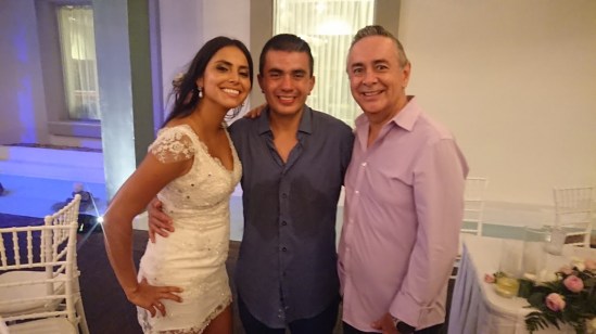 2019-08-10 Sr y Sra Navarro Guerreo de Colombia en BlueBay Grand Esmeralda